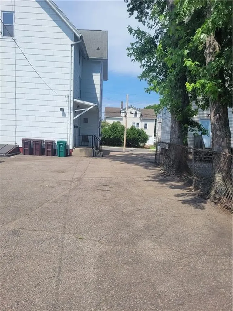 215 Wood Avenue Woonsocket RI 02895