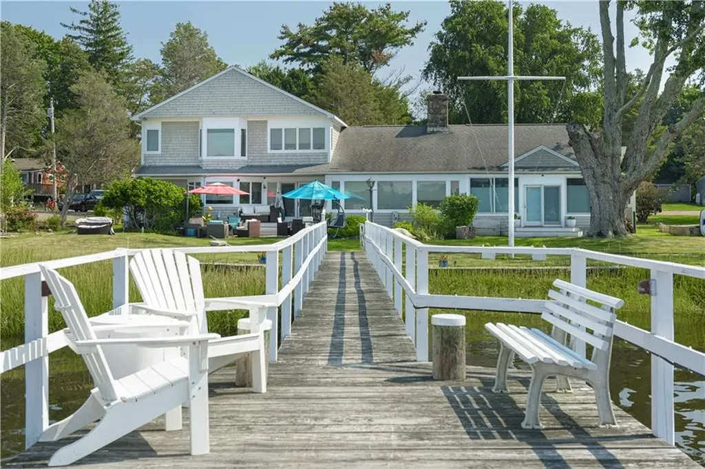 9 Shore Drive Warren RI 02885