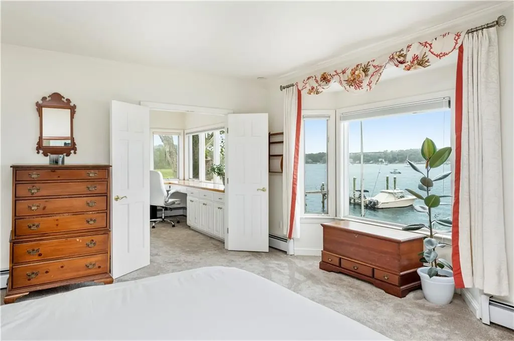 9 Shore Drive Warren RI 02885
