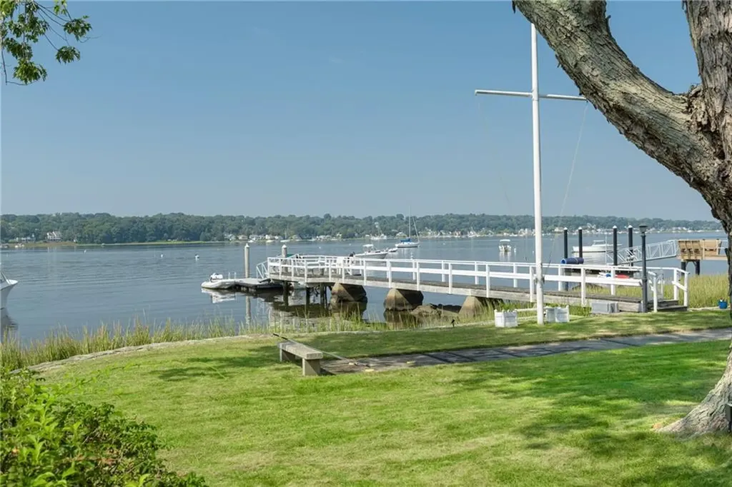 9 Shore Drive Warren RI 02885