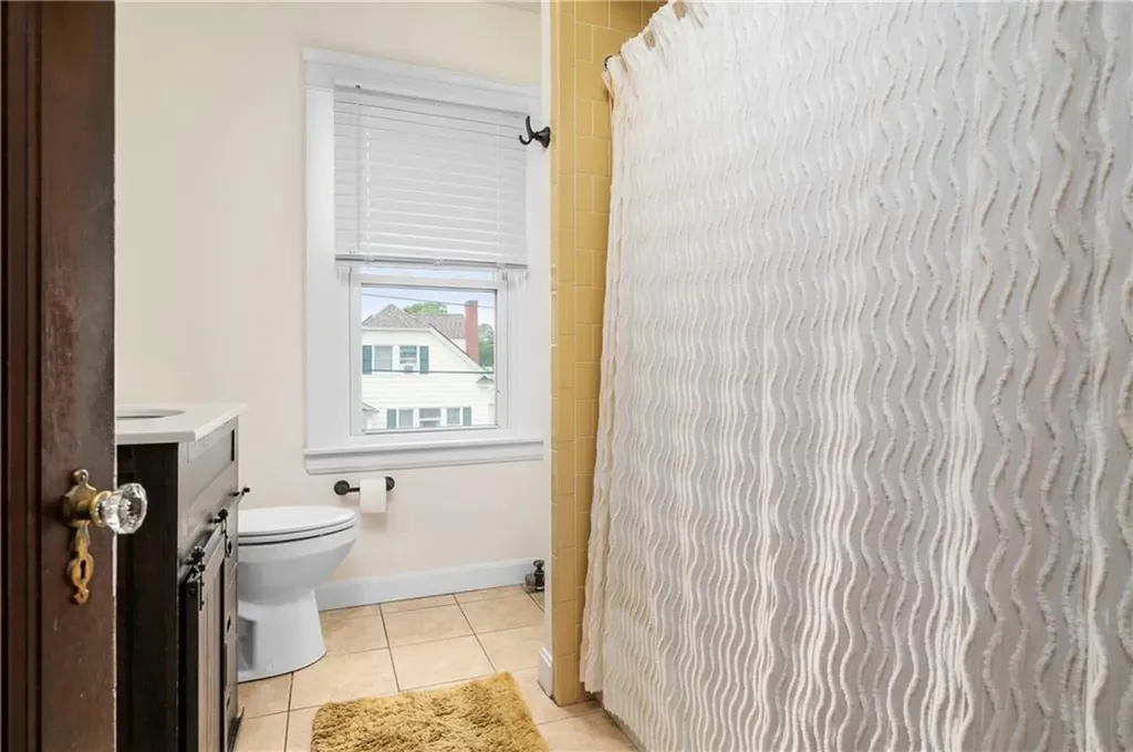 182 Eldridge Street Cranston RI 02910