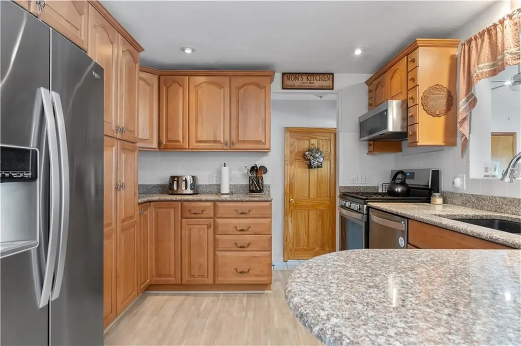 5 Tulip Road Coventry RI 02816