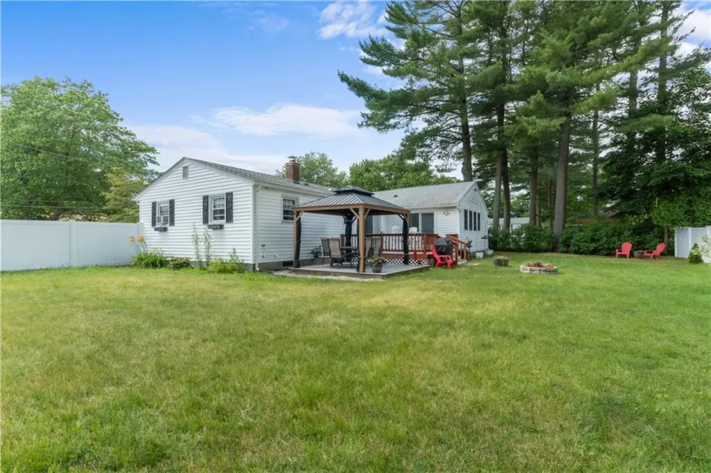 5 Tulip Road Coventry RI 02816