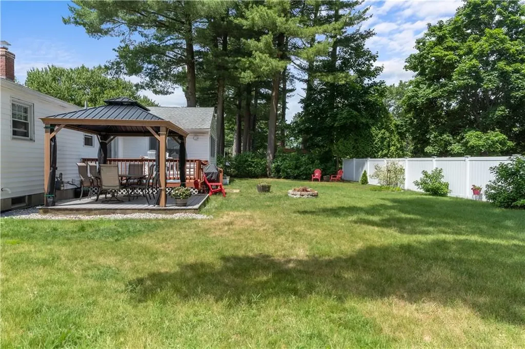 5 Tulip Road Coventry RI 02816