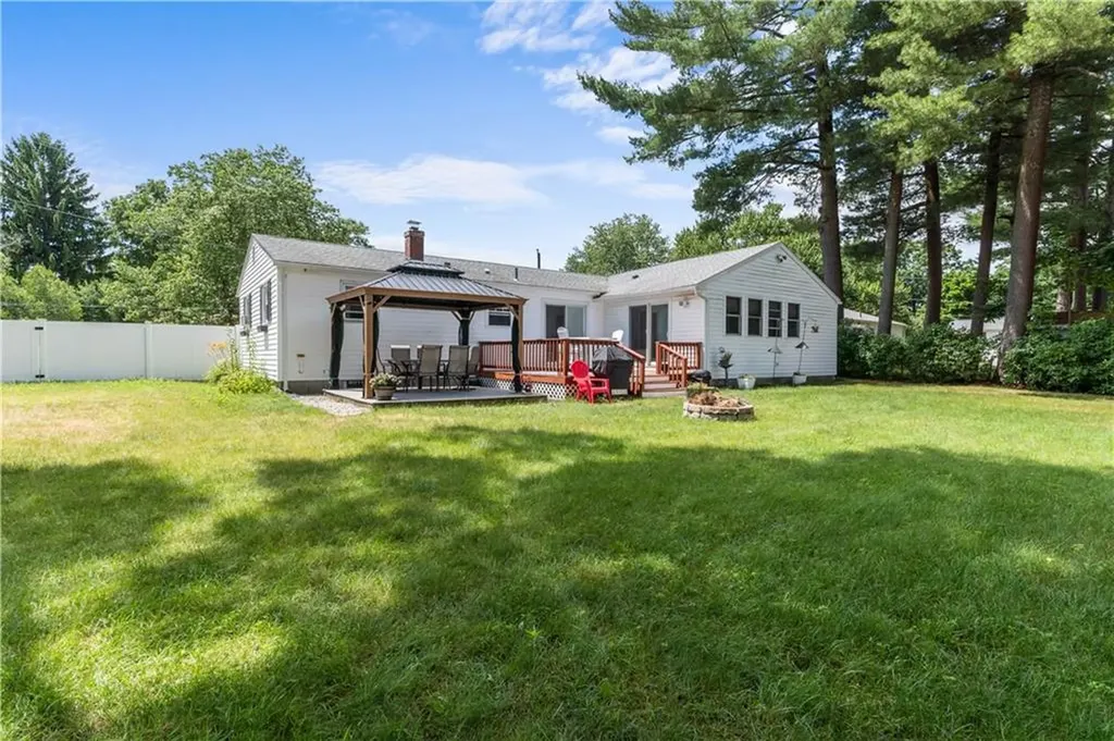 5 Tulip Road Coventry RI 02816