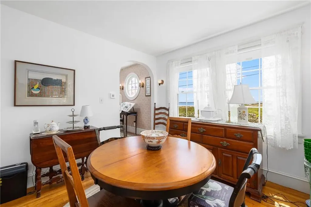 50 Ellery Road Newport RI 02840