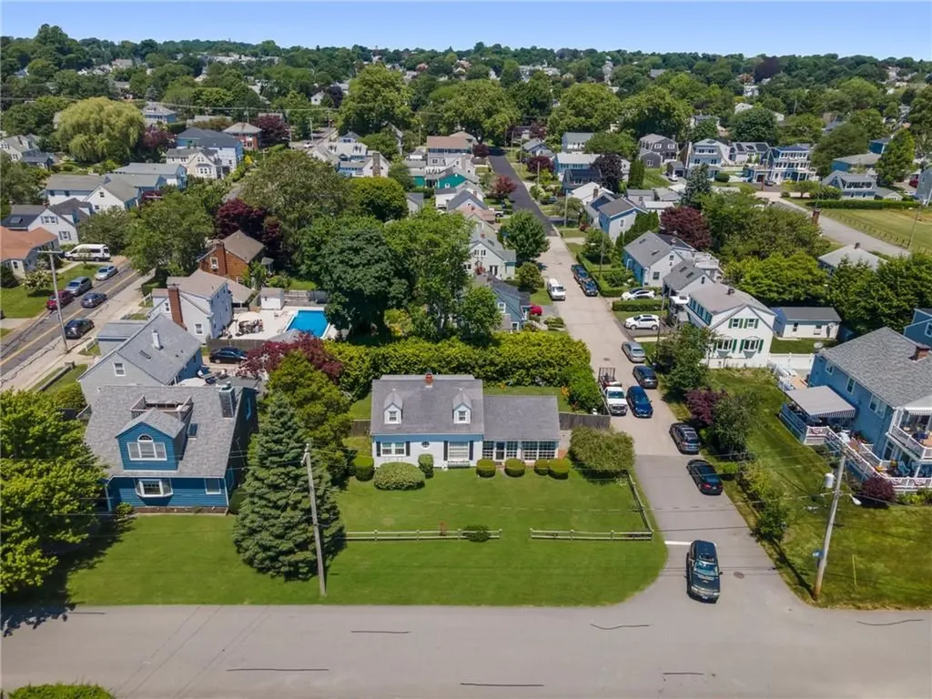 50 Ellery Road Newport RI 02840