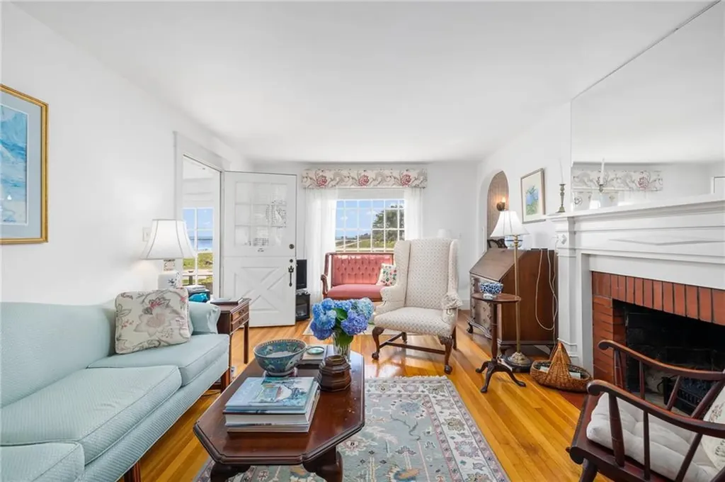 50 Ellery Road Newport RI 02840