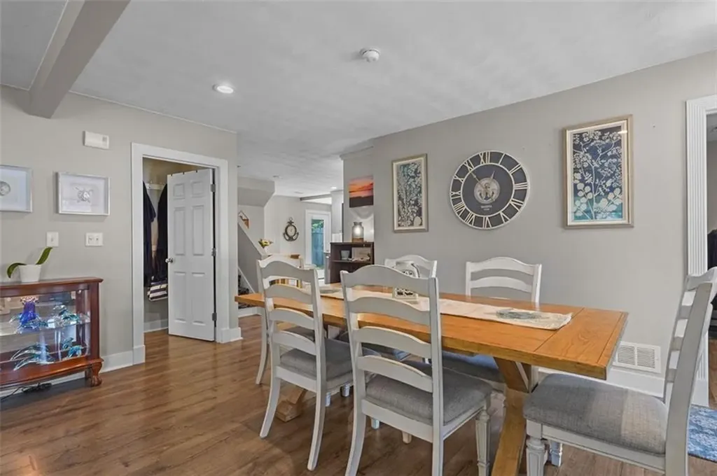 175 Rhode Island Boulevard Portsmouth RI 02871