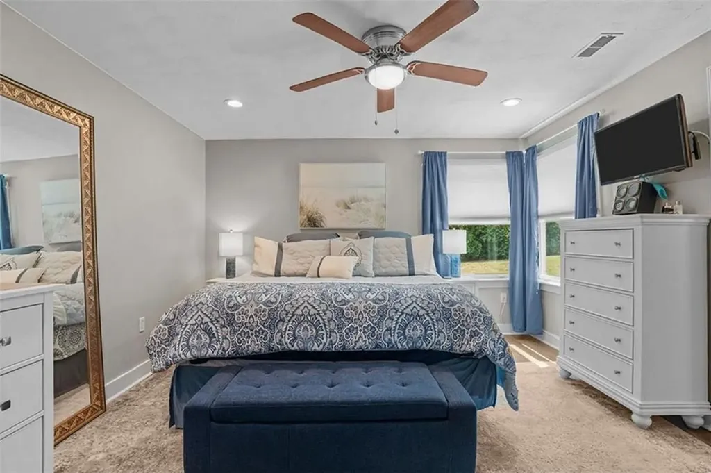 175 Rhode Island Boulevard Portsmouth RI 02871
