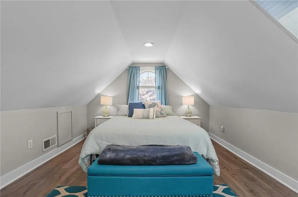 175 Rhode Island Boulevard Portsmouth RI 02871