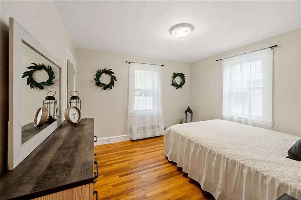 37 Sisson Street Providence RI 02909
