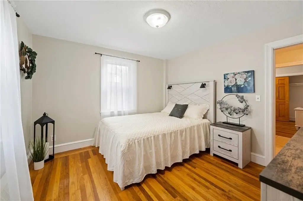 37 Sisson Street Providence RI 02909