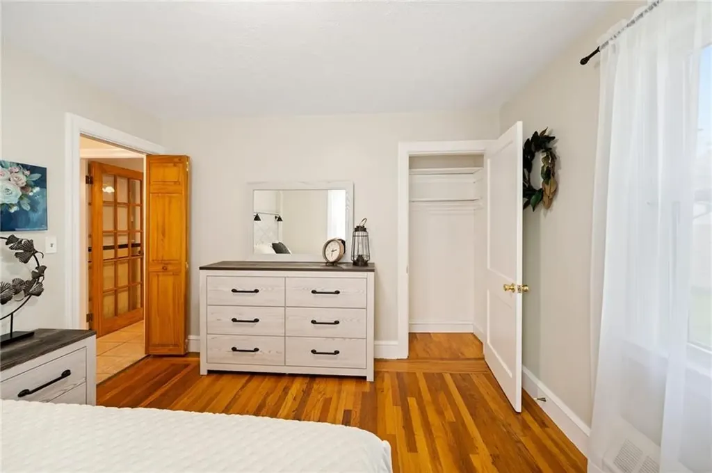 37 Sisson Street Providence RI 02909
