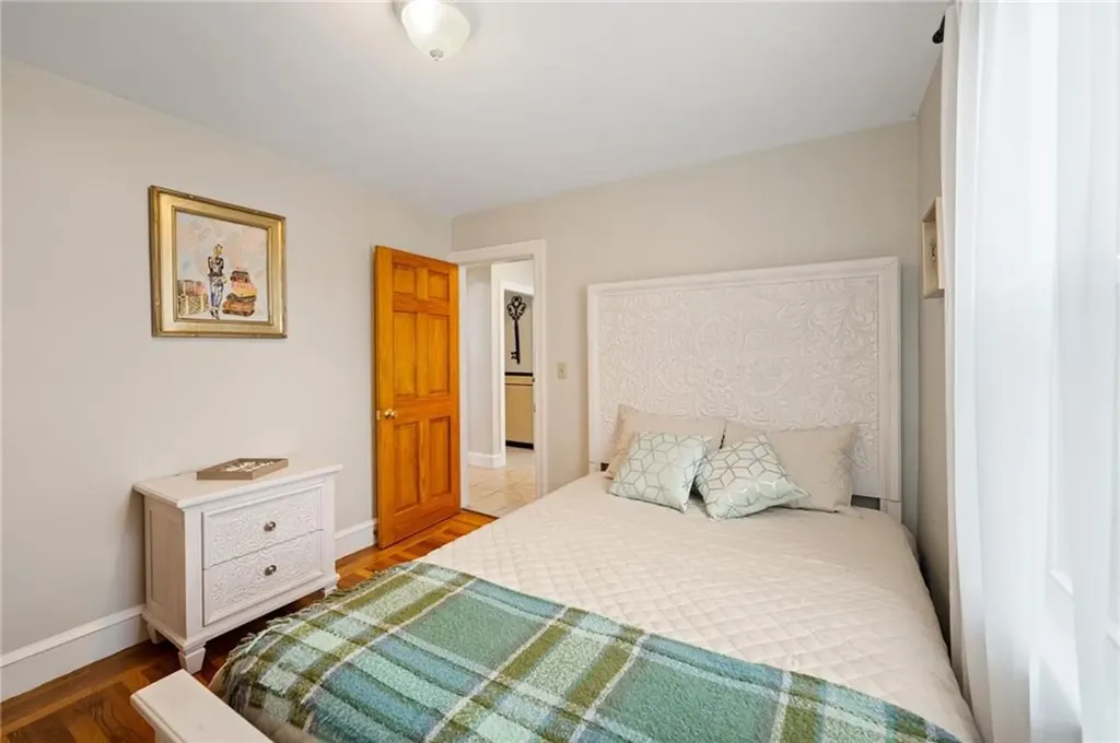 37 Sisson Street Providence RI 02909