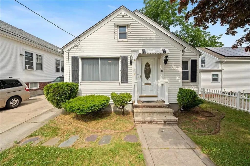 37 Sisson Street Providence RI 02909