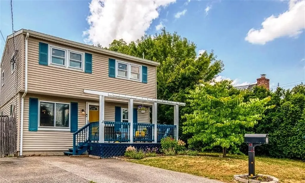 11 Harmony Court Warwick RI 02889