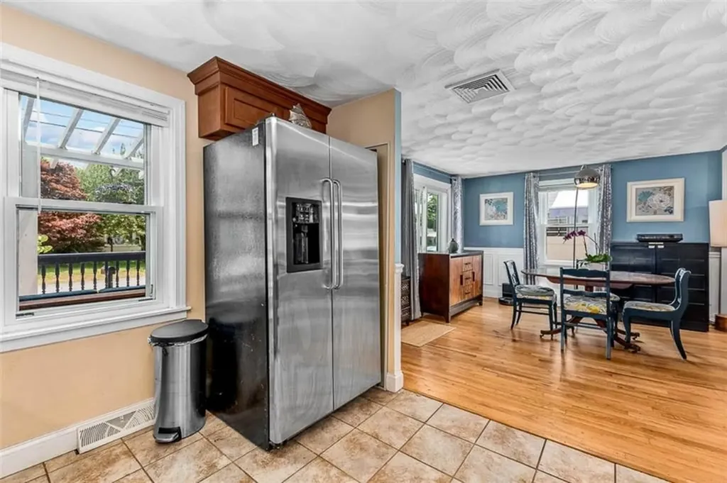 11 Harmony Court Warwick RI 02889