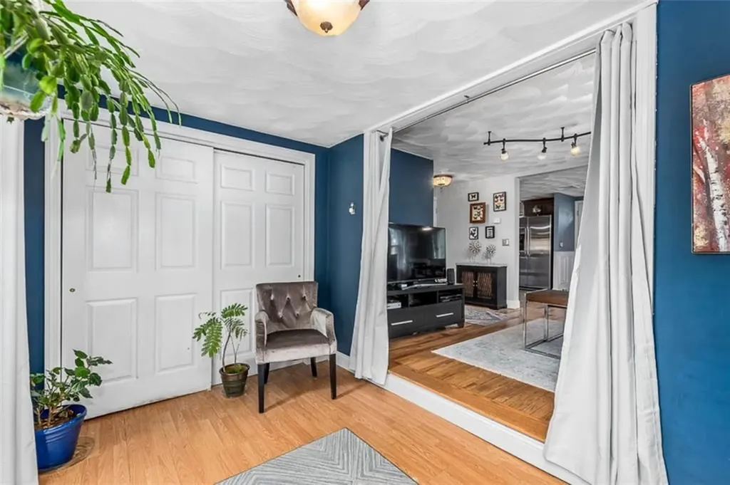 11 Harmony Court Warwick RI 02889