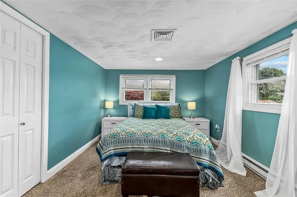 11 Harmony Court Warwick RI 02889