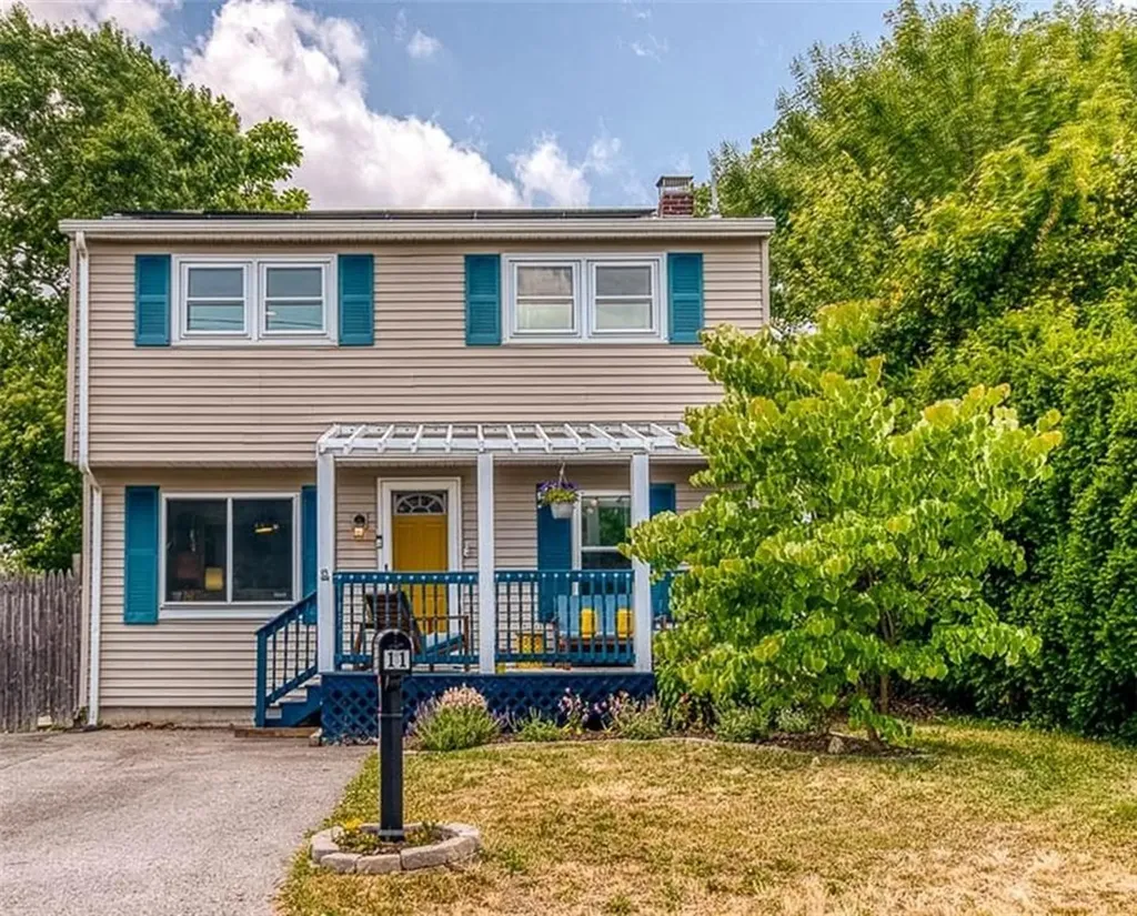 11 Harmony Court Warwick RI 02889