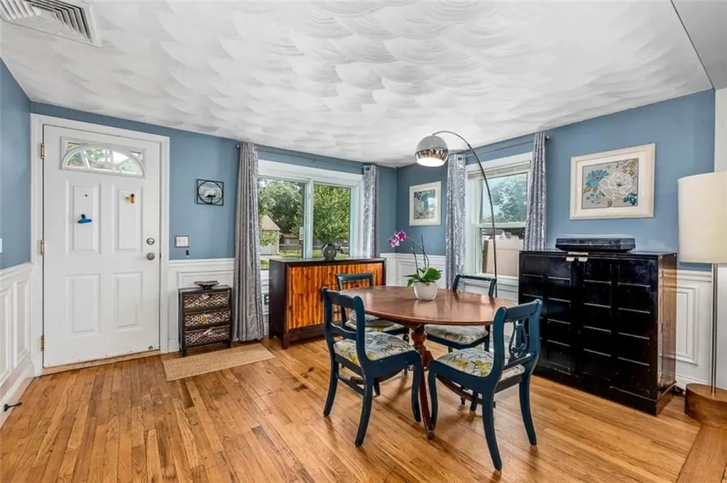 11 Harmony Court Warwick RI 02889