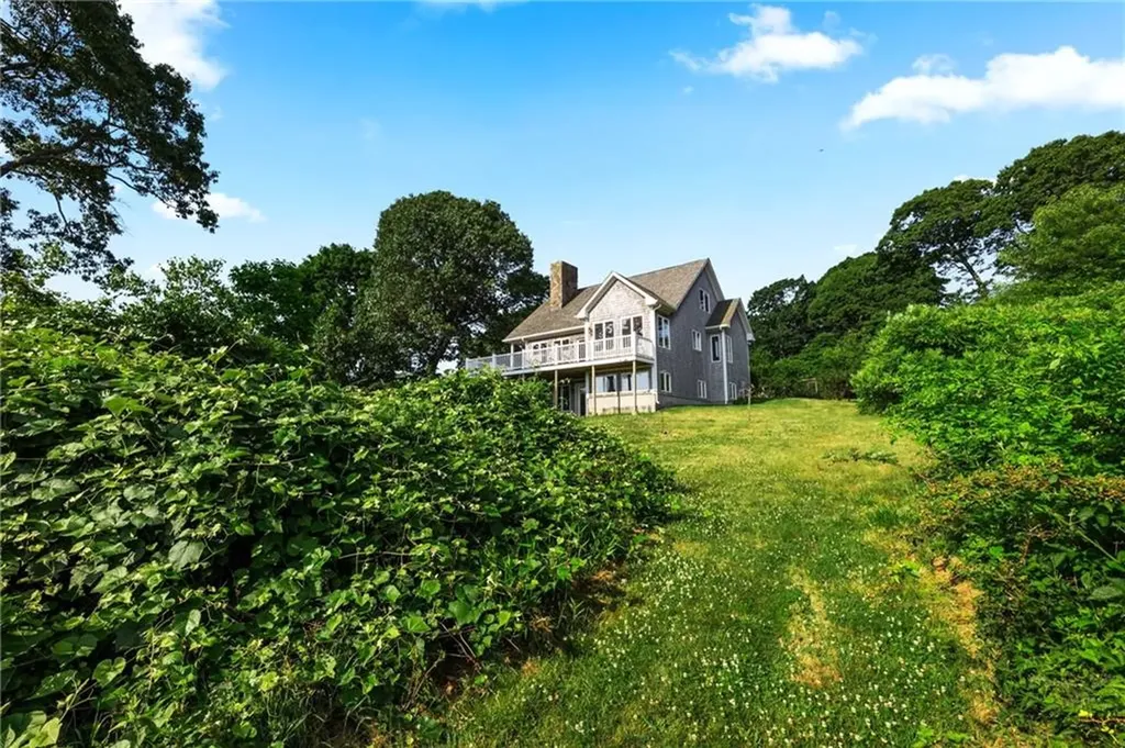 043 Fairview Avenue Portsmouth RI 02872
