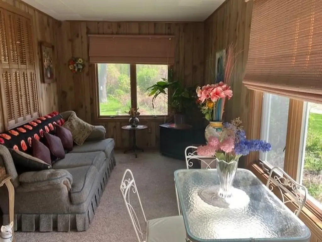 421 Greenville Avenue Johnston RI 02919