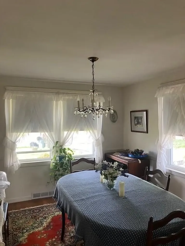 421 Greenville Avenue Johnston RI 02919