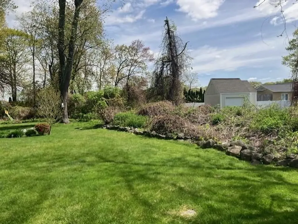 421 Greenville Avenue Johnston RI 02919