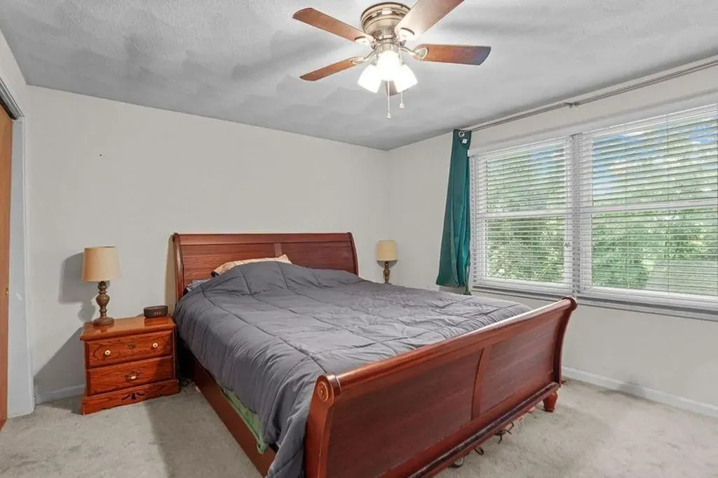 204 Shenandoah Road Warwick RI 02886