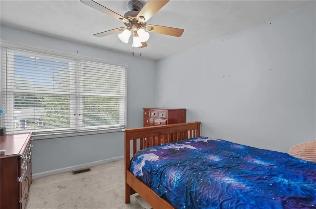 204 Shenandoah Road Warwick RI 02886