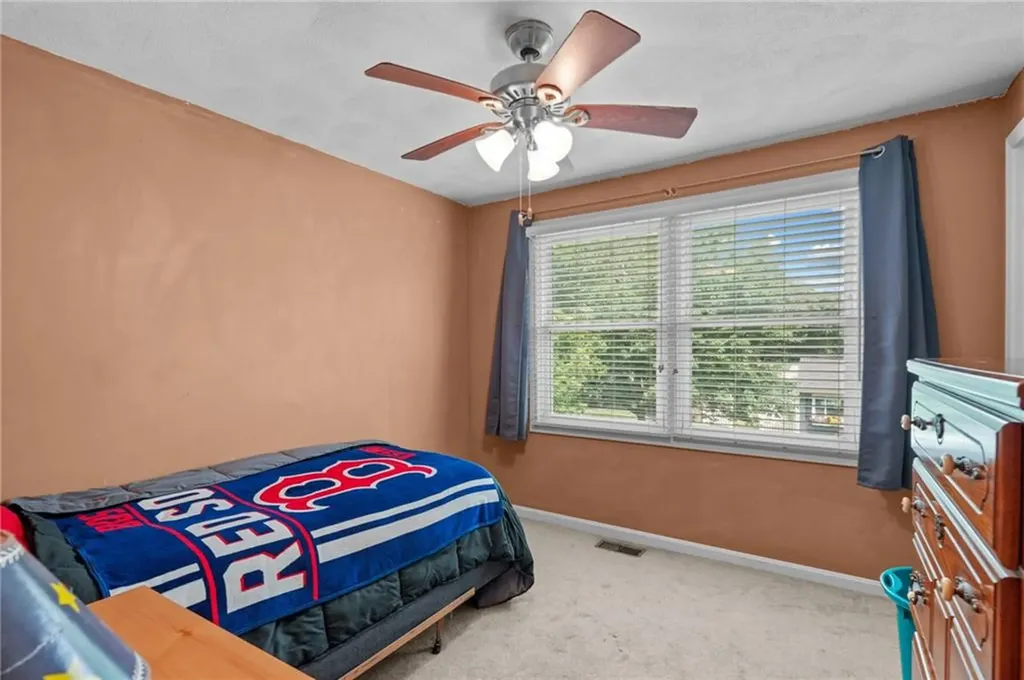 204 Shenandoah Road Warwick RI 02886