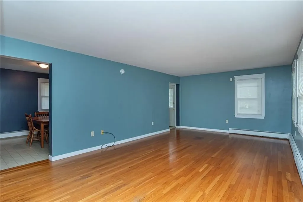 127 Pidge Avenue Pawtucket RI 02860
