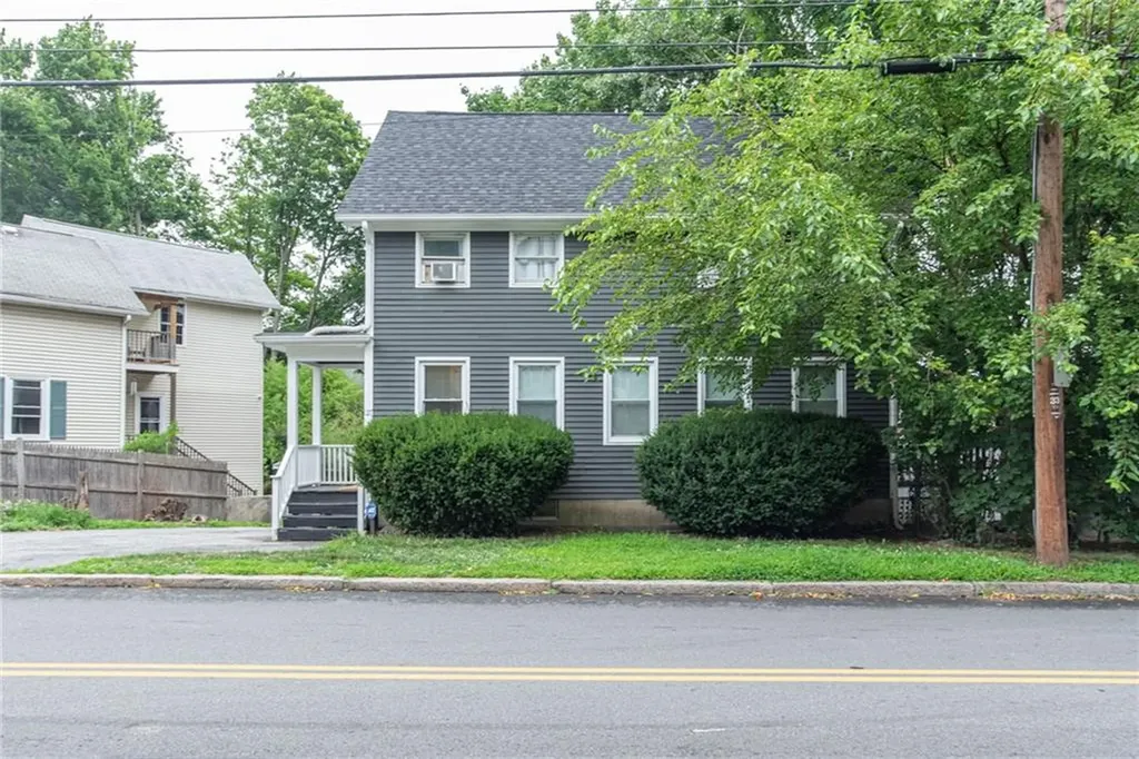 127 Pidge Avenue Pawtucket RI 02860