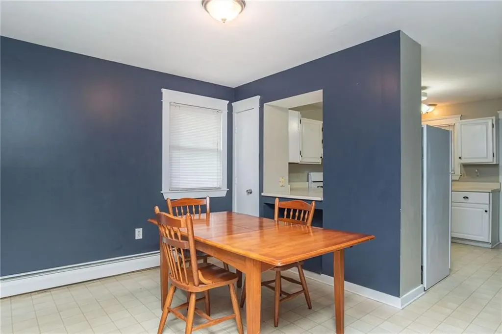 127 Pidge Avenue Pawtucket RI 02860