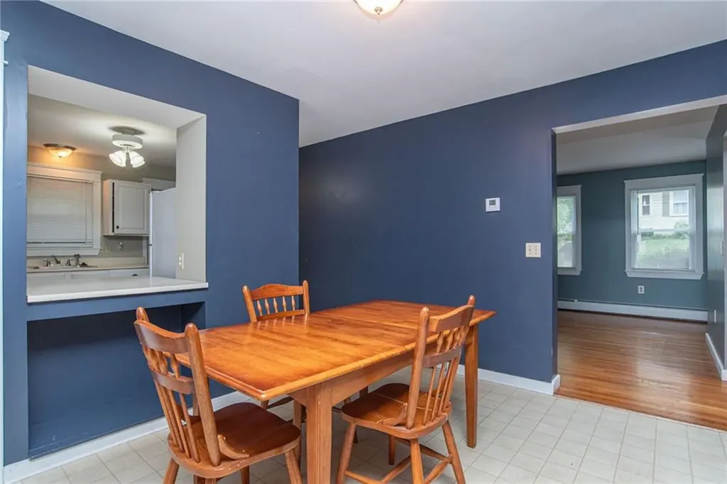 127 Pidge Avenue Pawtucket RI 02860