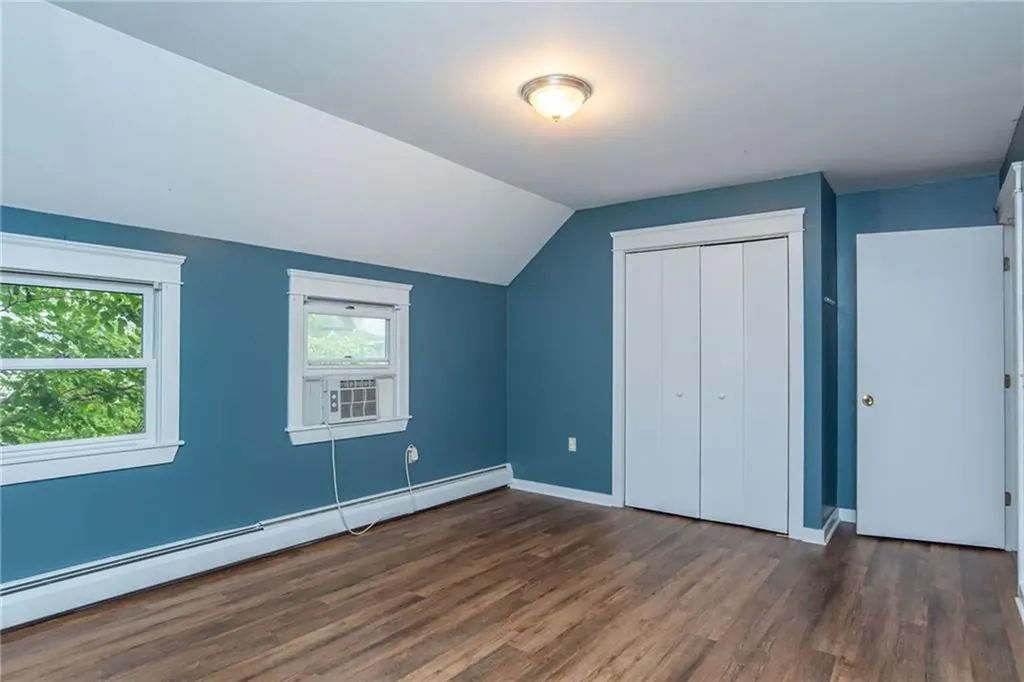 127 Pidge Avenue Pawtucket RI 02860