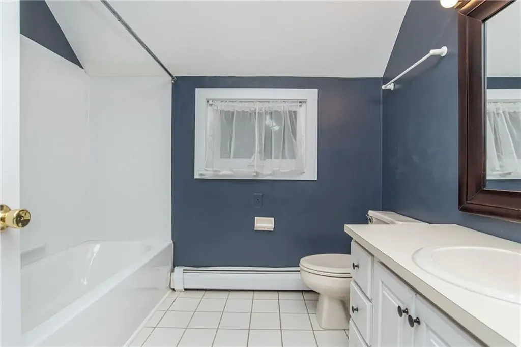 127 Pidge Avenue Pawtucket RI 02860