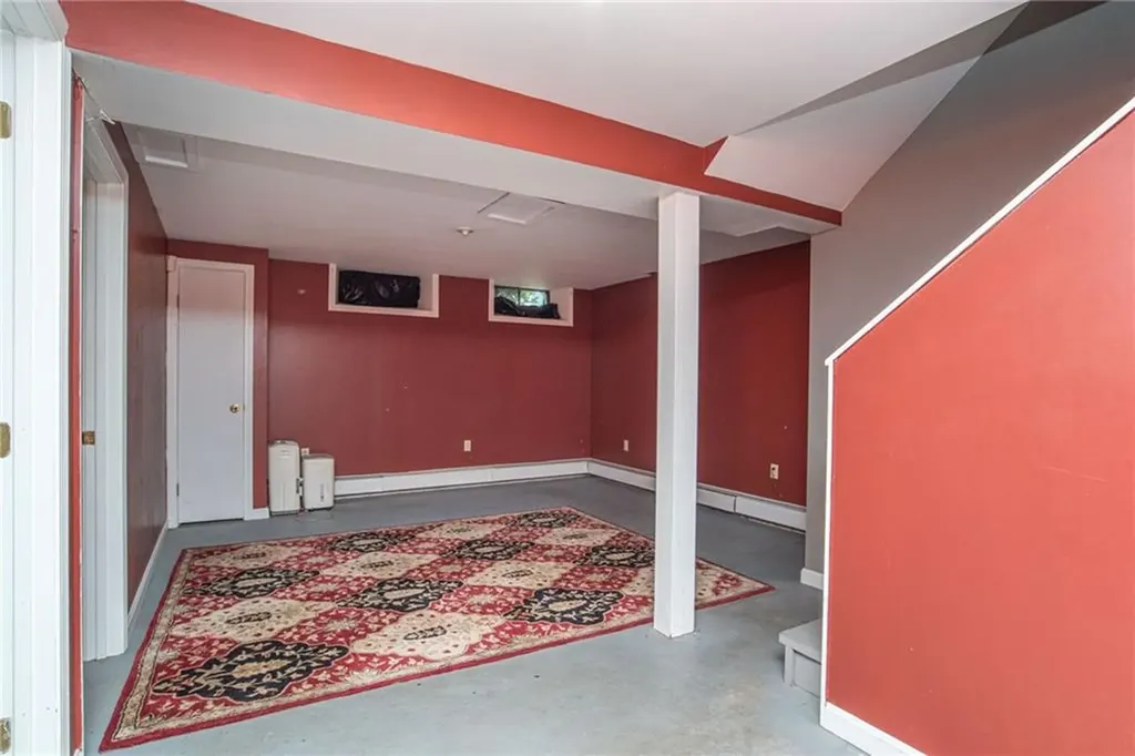 127 Pidge Avenue Pawtucket RI 02860