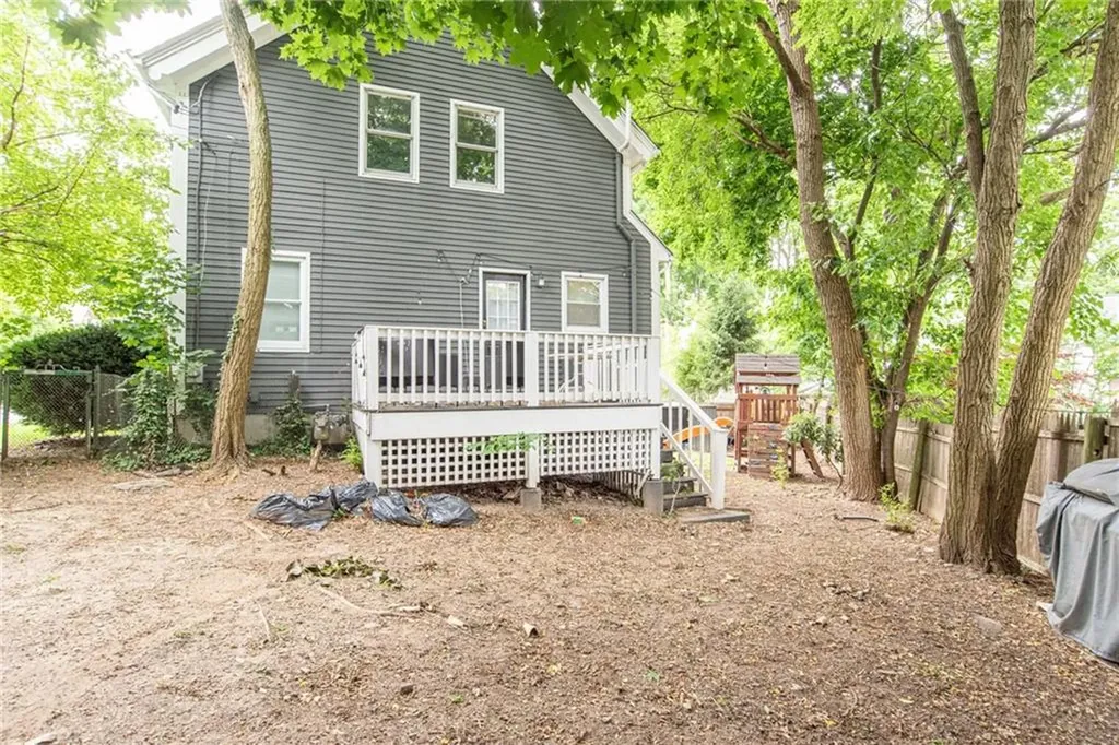 127 Pidge Avenue Pawtucket RI 02860