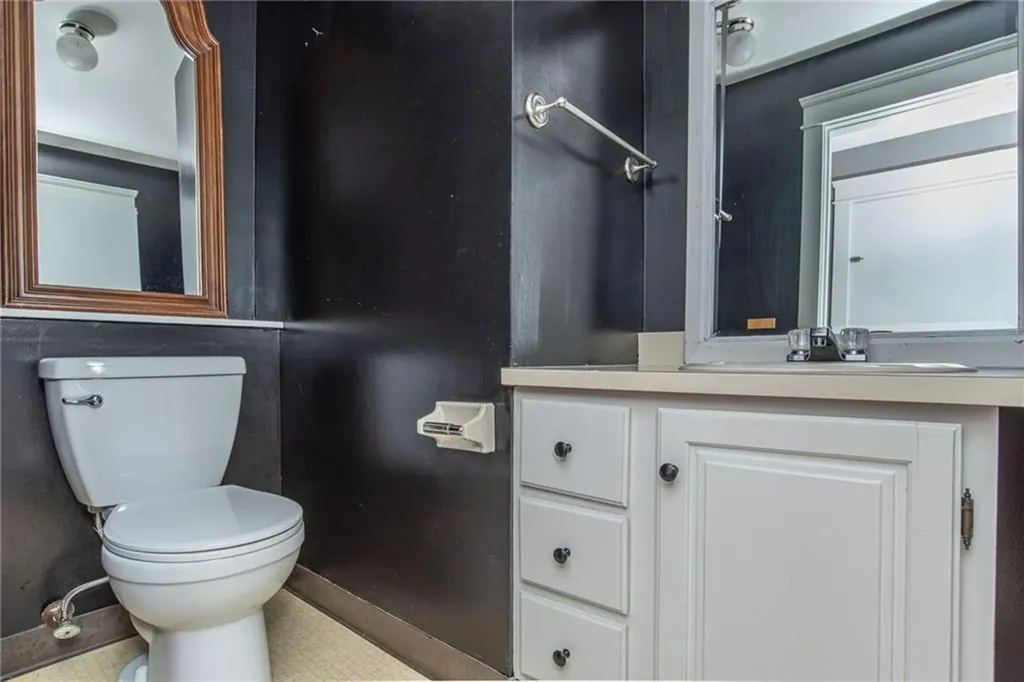 127 Pidge Avenue Pawtucket RI 02860