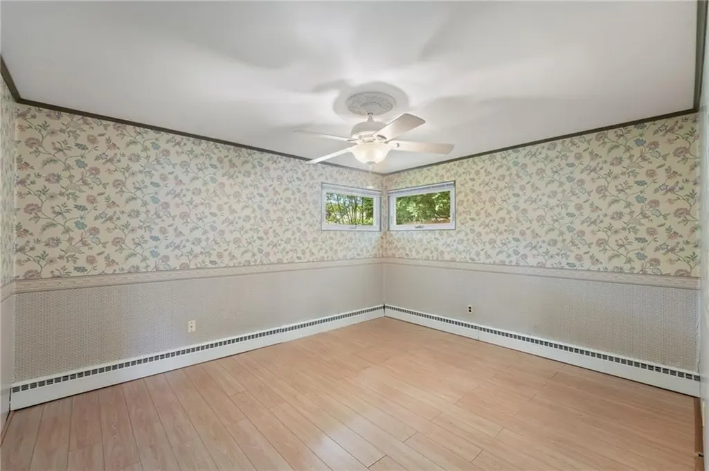 27 Torrington Drive Warwick RI 02889