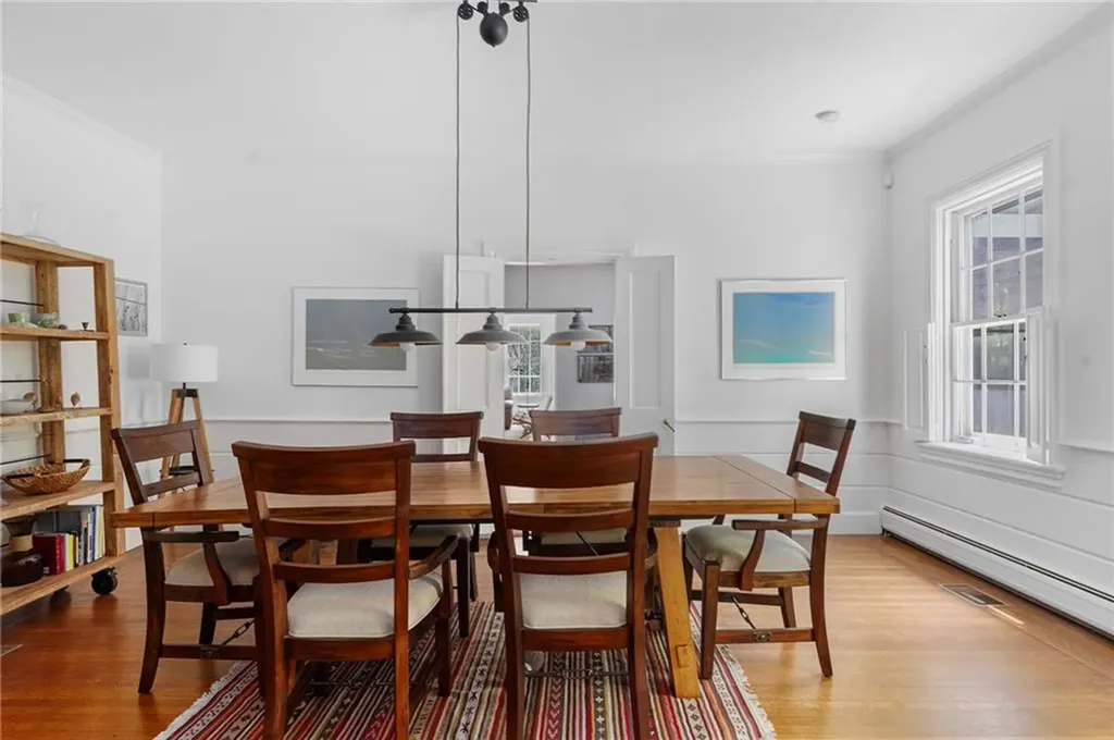 102 Williams Street Providence RI 02906