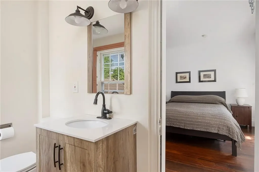 102 Williams Street Providence RI 02906