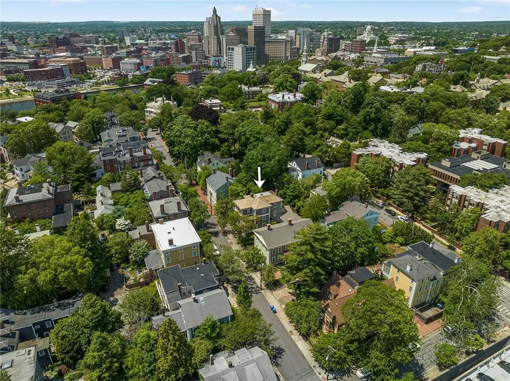 102 Williams Street Providence RI 02906