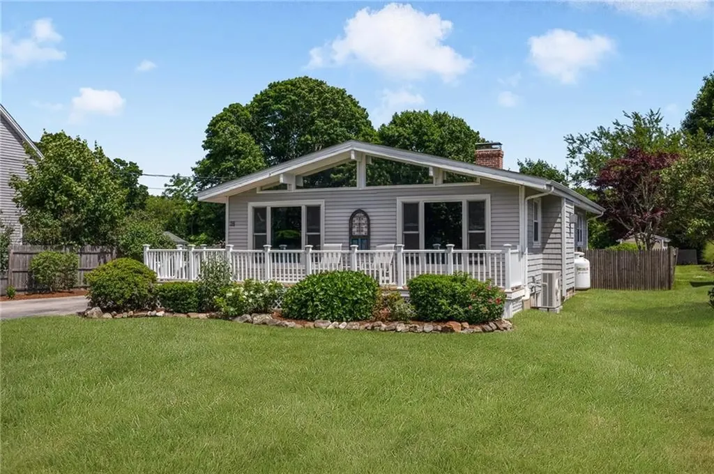 67 Avice Street Narragansett RI 02882