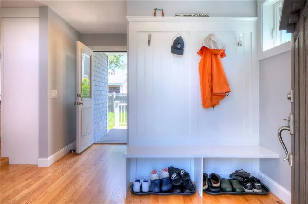 23 Berkley Avenue Portsmouth RI 02871