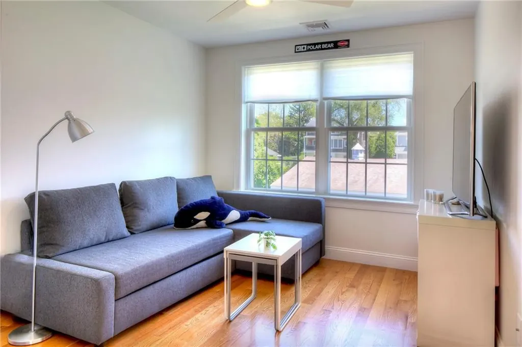 23 Berkley Avenue Portsmouth RI 02871