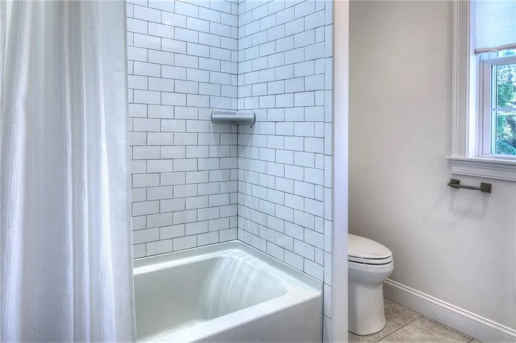 23 Berkley Avenue Portsmouth RI 02871